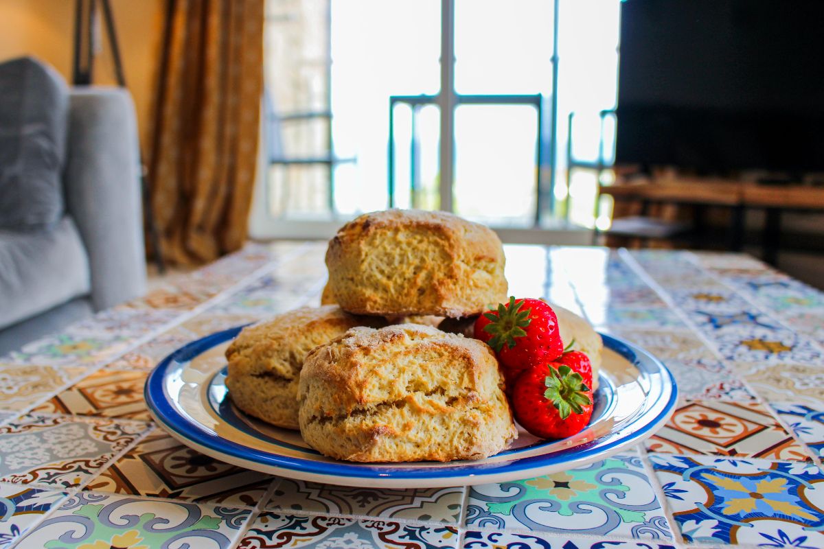 A Taste of Cornwall: Your Culinary Adventure Awaits at Holiday Apartment